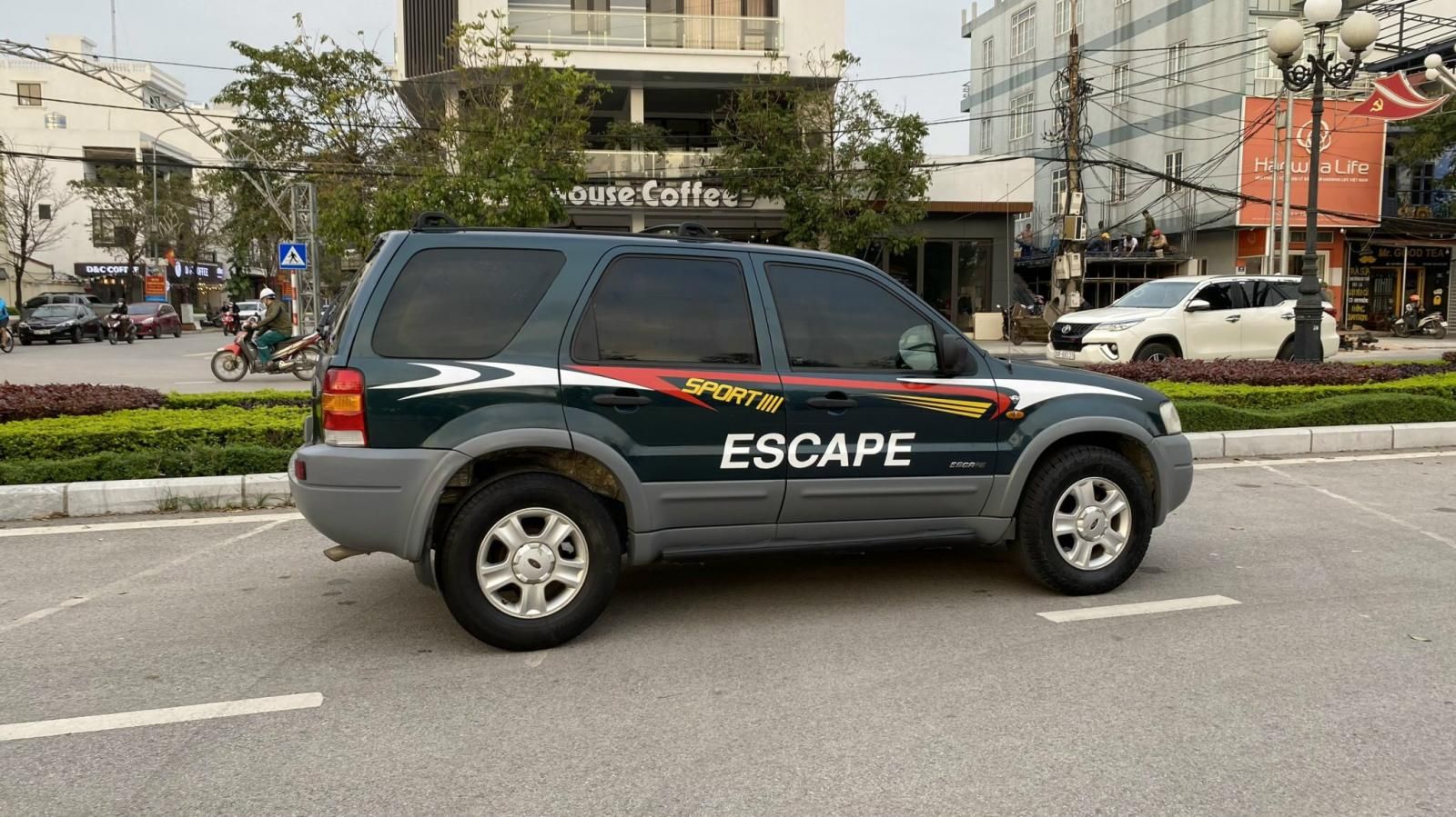 Ford Escape 2003 - Bản full kịch, chủ công chức trong quân đội, sử dụng đi cực ít