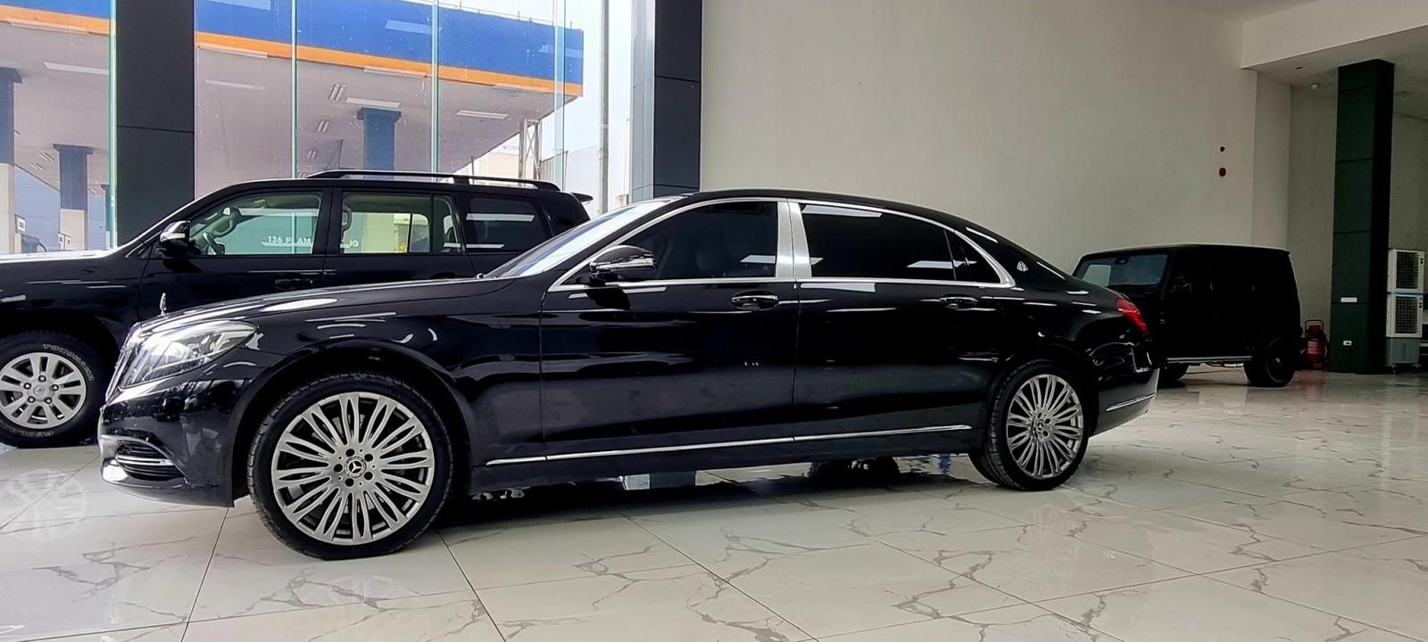 Mercedes-Benz Maybach S400 2016 - Màu đen