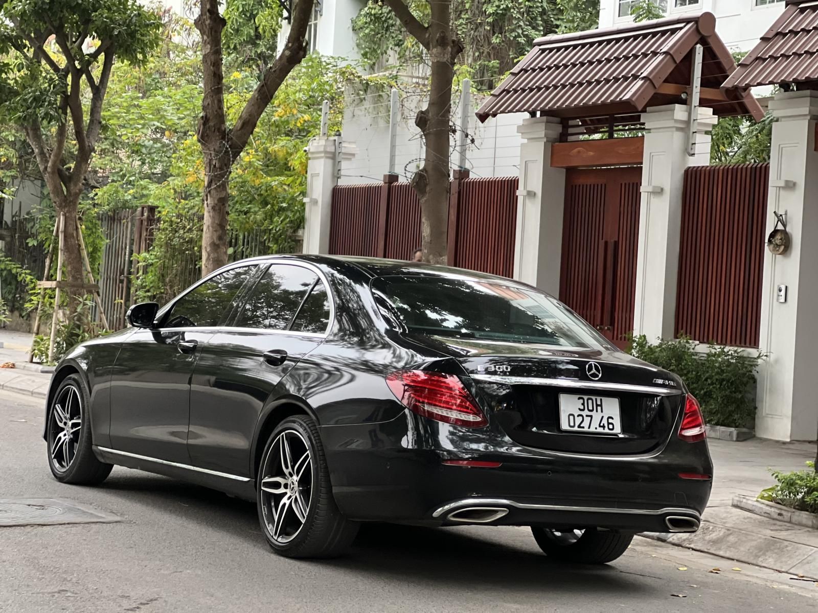 Mercedes-Benz 2017 - Tư nhân biển HN