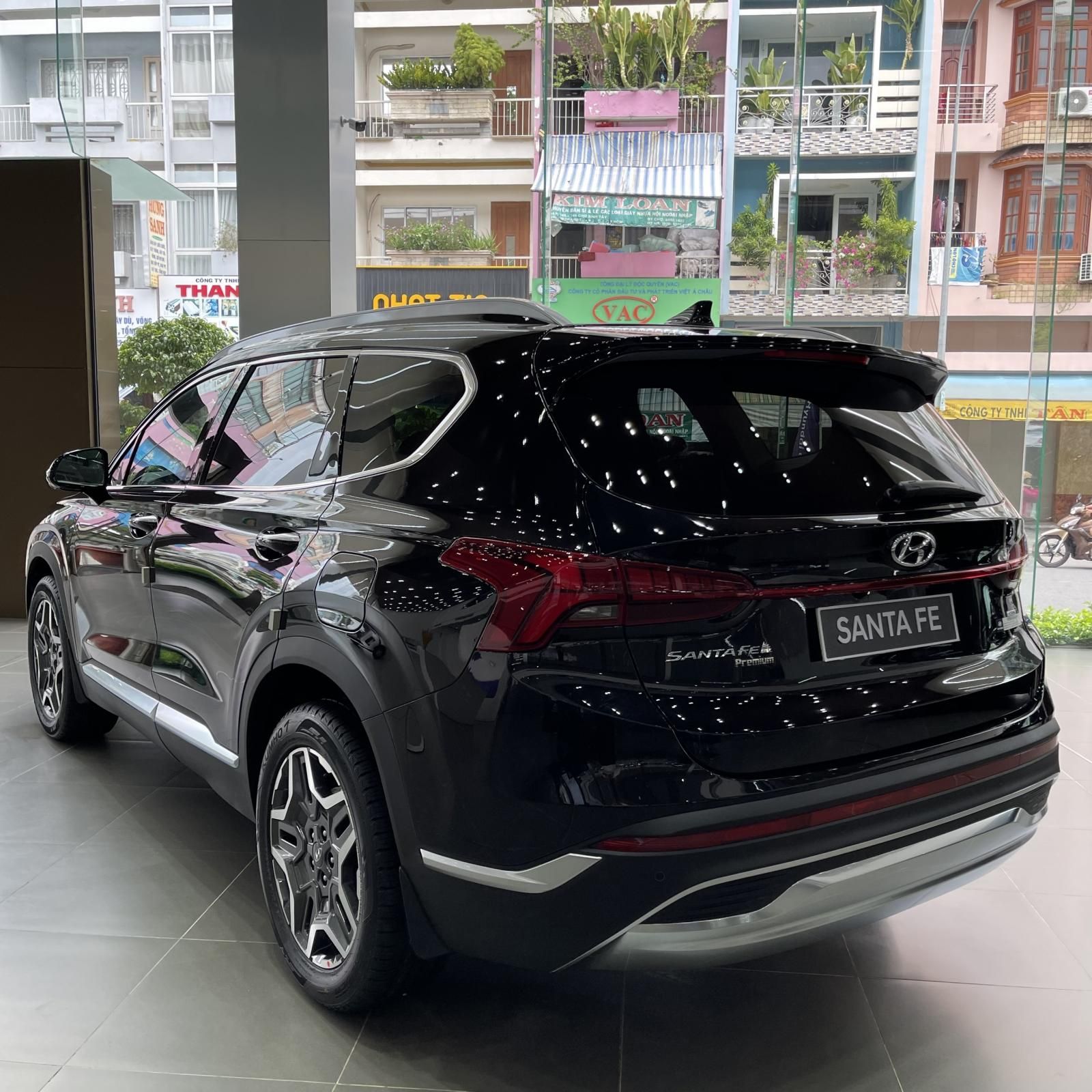 Hyundai Santa Fe 2022 - Giảm cực nét 180 triệu + full phụ kiện xe - Xe sẵn, số lượng có hạn, giao ngay