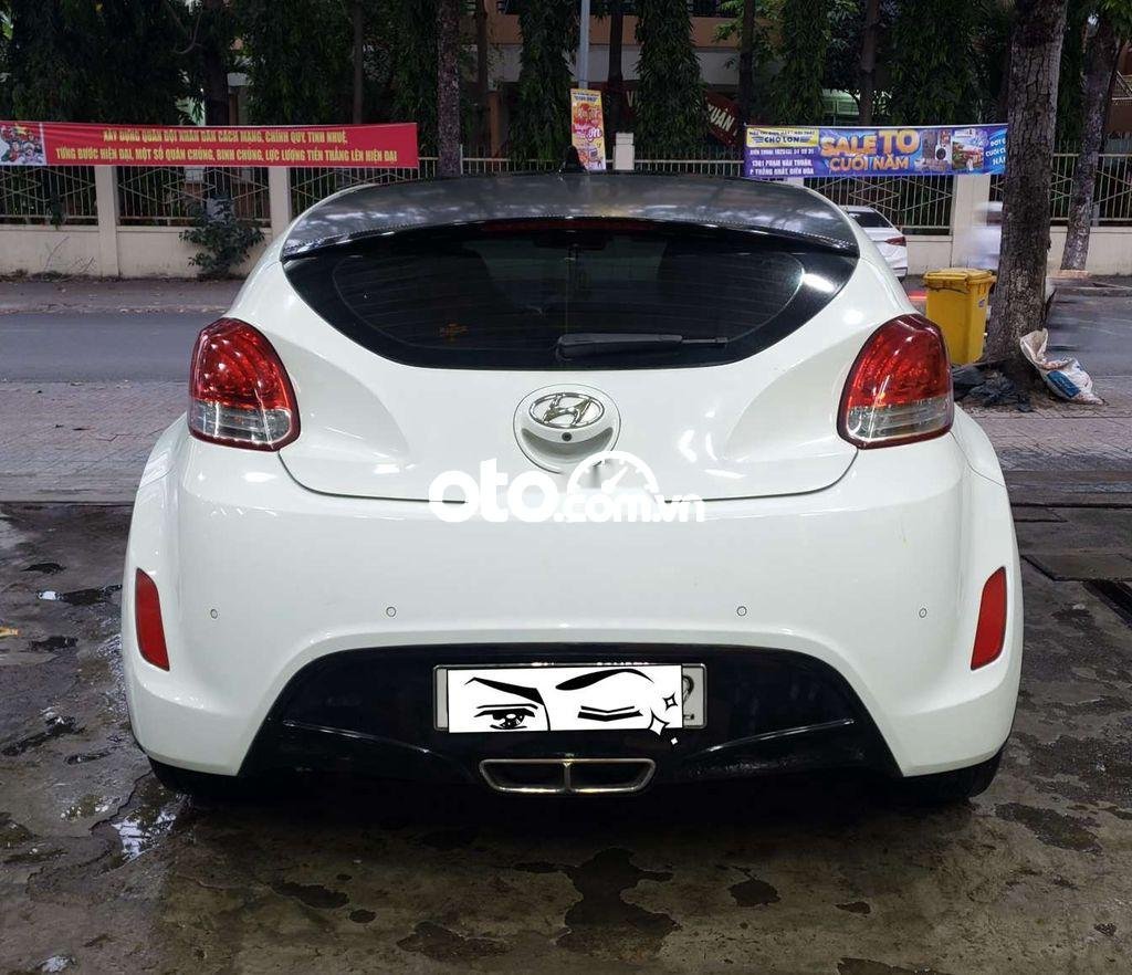 Hyundai Veloster Huyndai  2011 Trắng 1.6 AT 2011 - Huyndai Veloster 2011 Trắng 1.6 AT