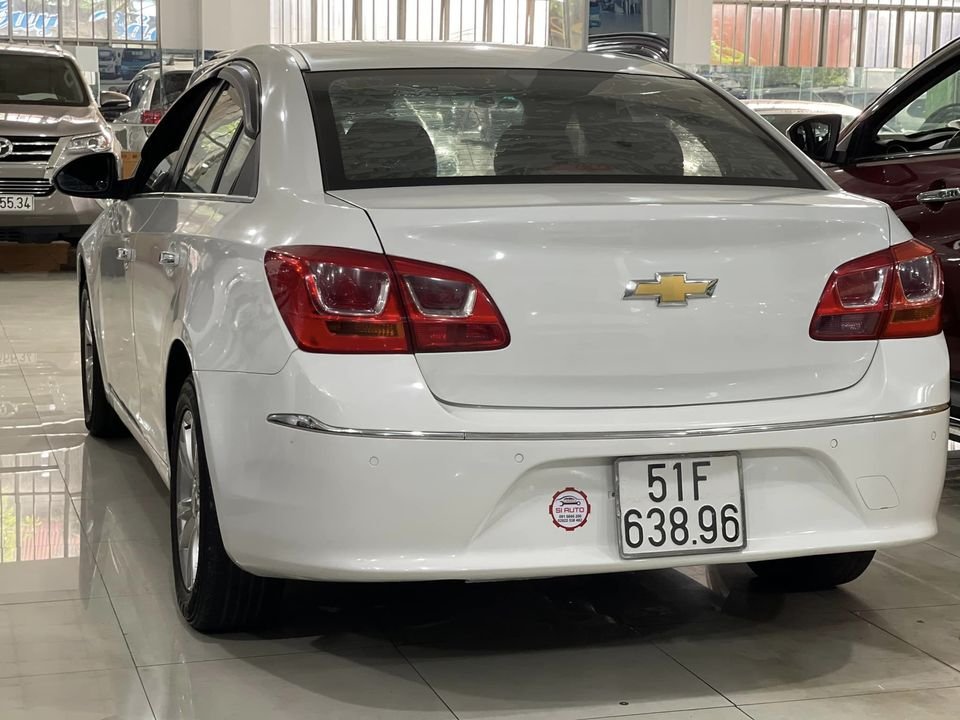 Chevrolet Cruze 2016 - Màu trắng, số sàn