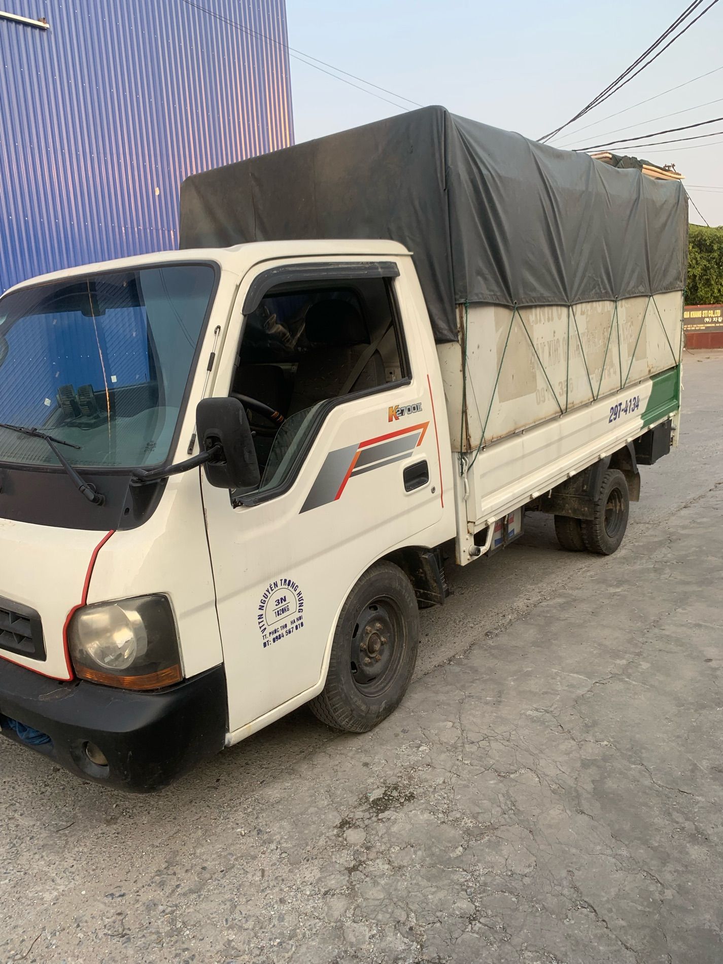 Kia K2700 2003 - Xe màu trắng, nhập khẩu