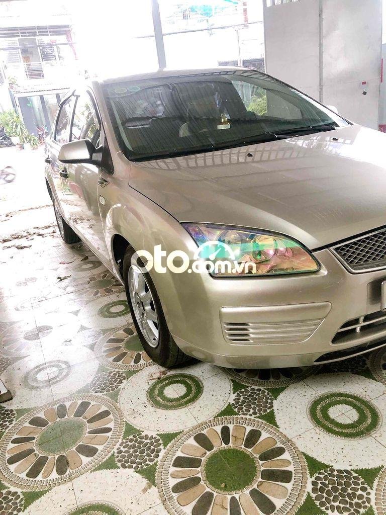 Ford Focus cần bán   chuẩn gia đình 2007 - cần bán ford focus chuẩn gia đình