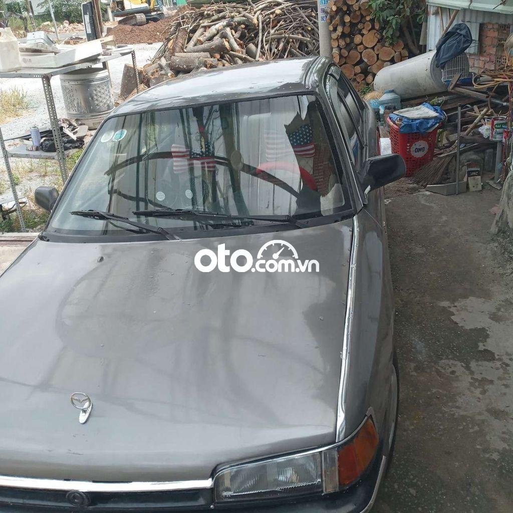 Mazda 323 xe ô-tô 1995 - xe ô-tô