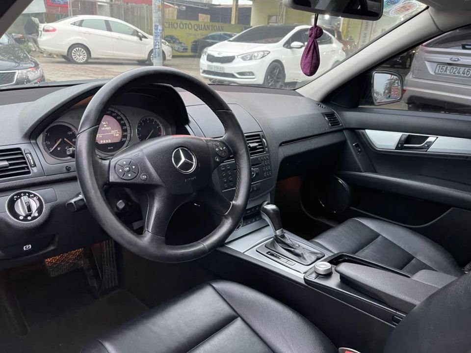 Mercedes-Benz C 230 2008 - Xe màu đen