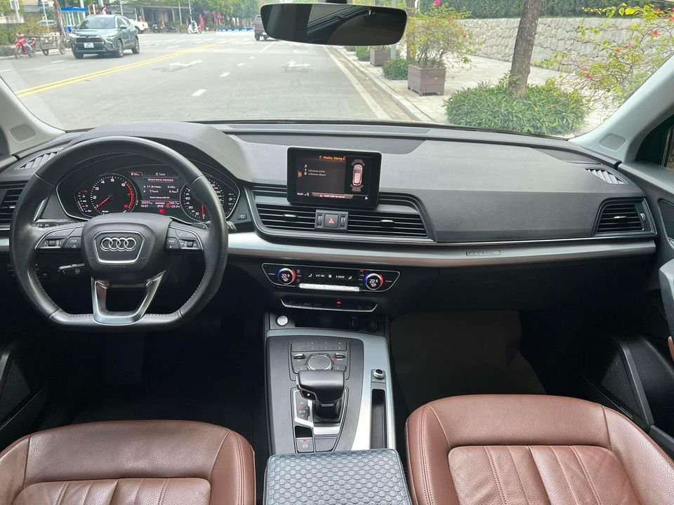 Audi Q5 2019 - Xe màu đen