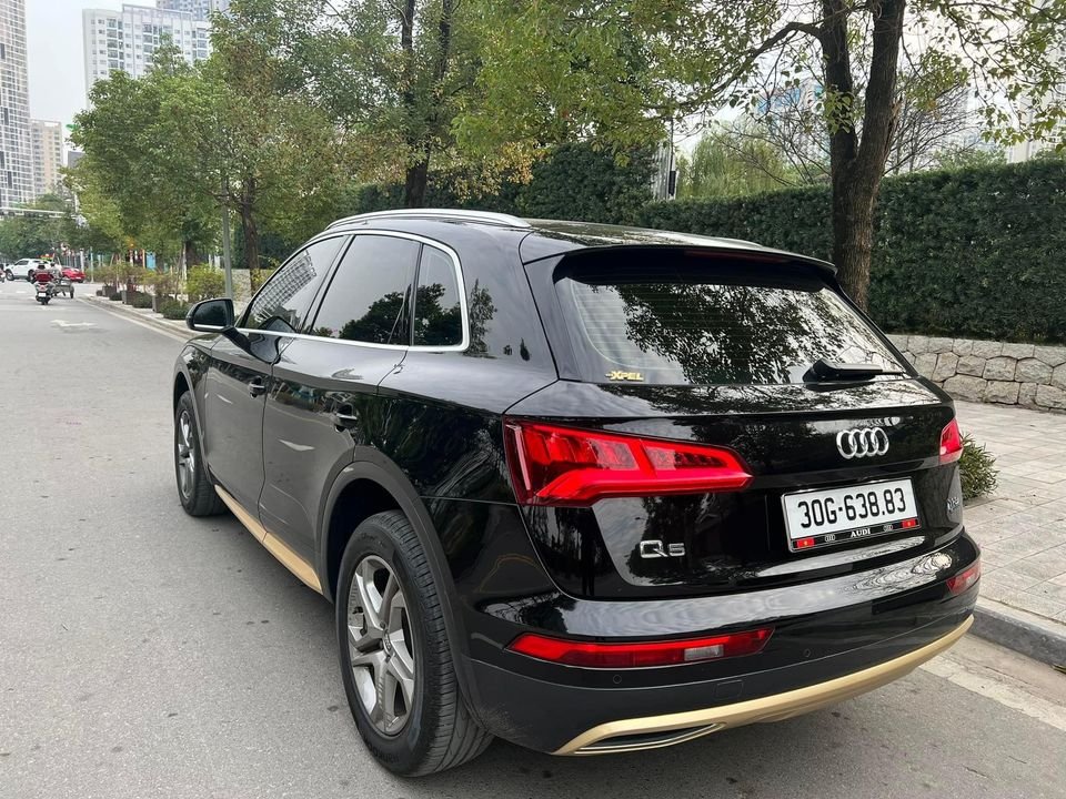 Audi Q5 2019 - Xe màu đen