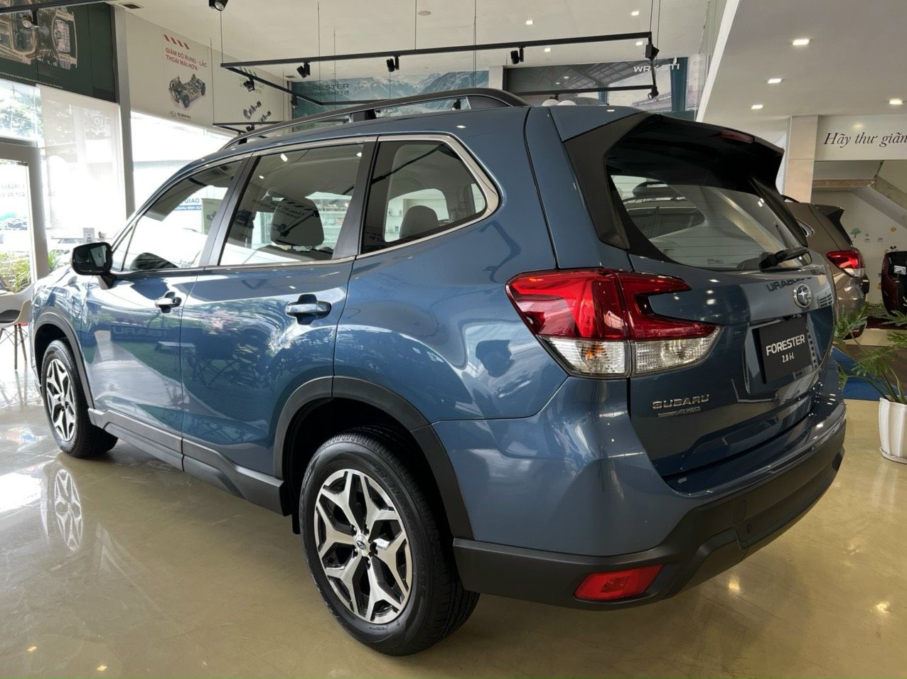 Subaru Forester 2022 - Giảm giá tiền mặt đến 259 triệu + Tặng BHVC - Sẵn xe giao