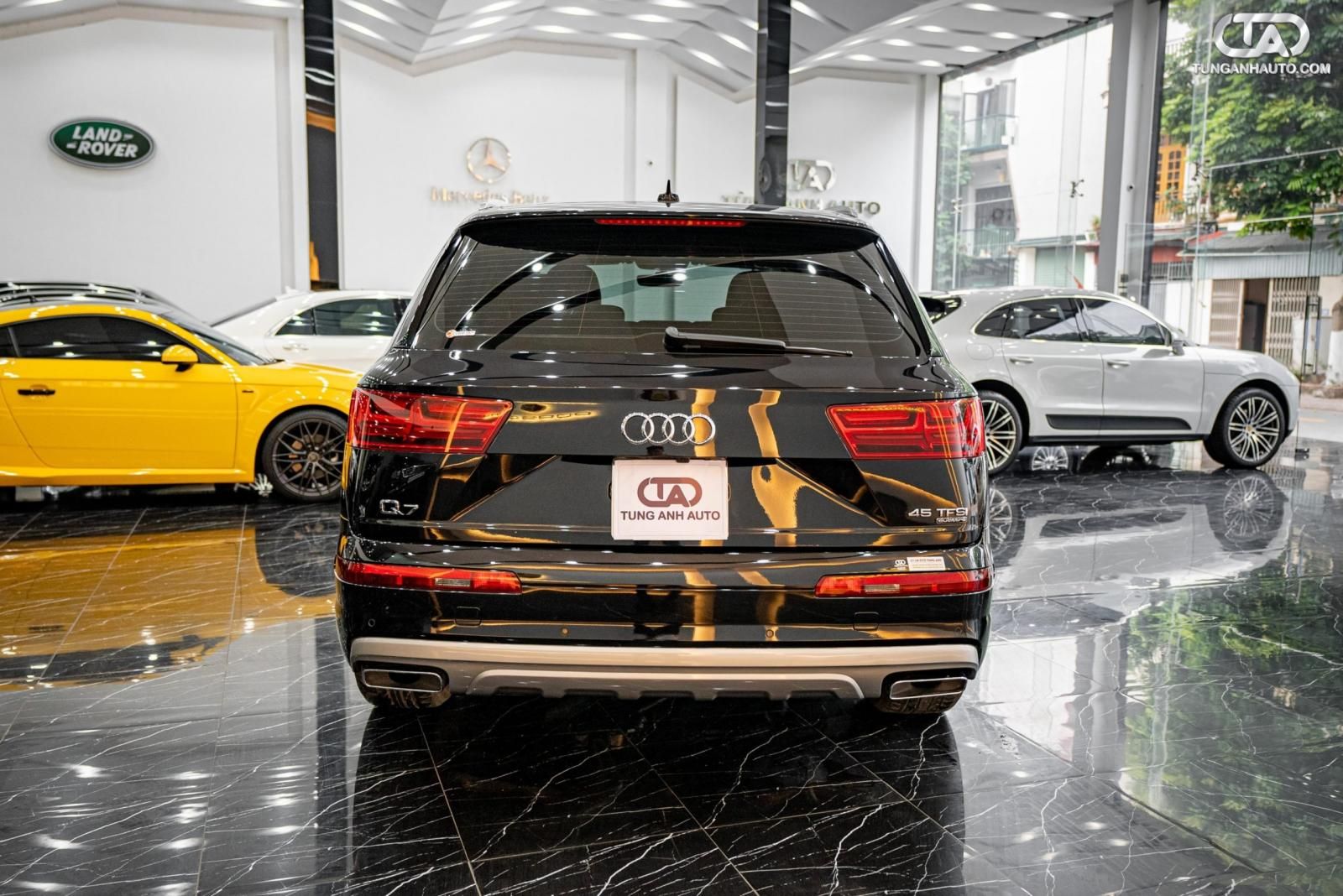 Audi Q7 2018 - Biển thành phố