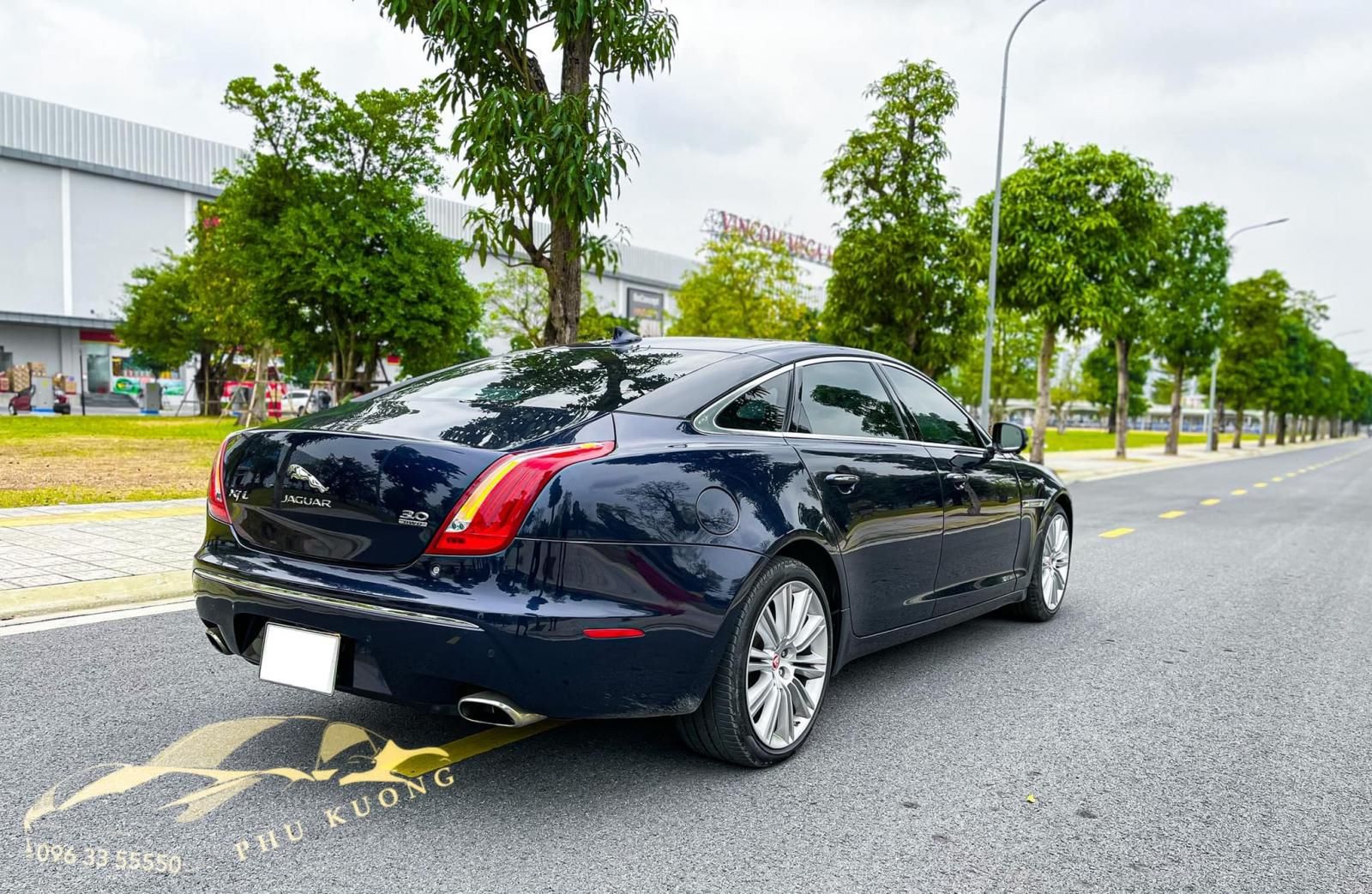 Jaguar XJL 2015 - Hỗ trợ bank lên đến 70% giá trị xe