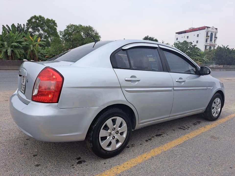 Hyundai Verna 2008 - Xe số sàn