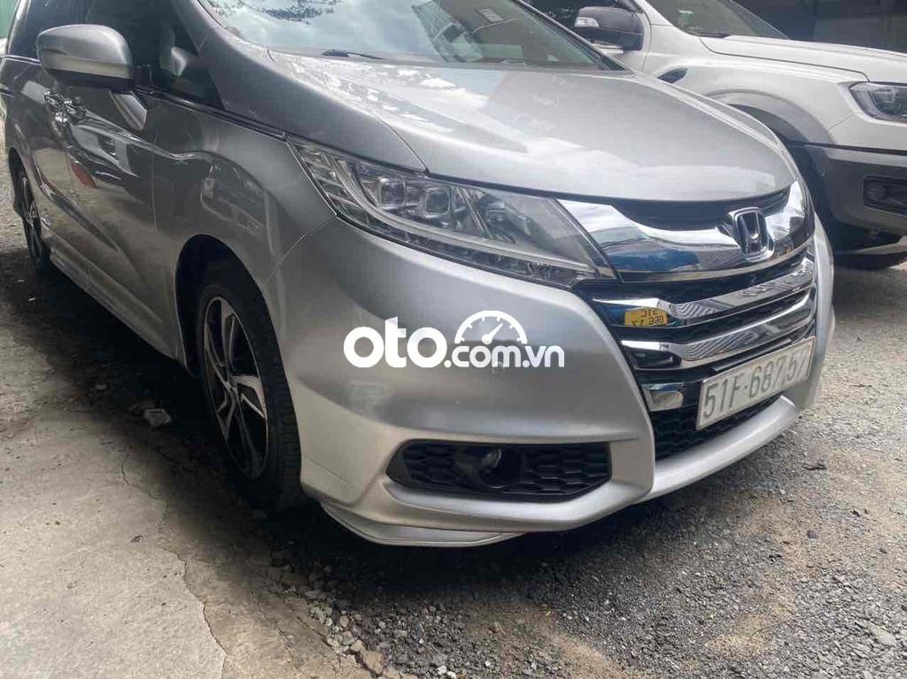 Honda Odyssey Xe   rất mới. chạy bảo dưỡng kỹ. 2016 - Xe Honda odyssey rất mới. chạy bảo dưỡng kỹ.