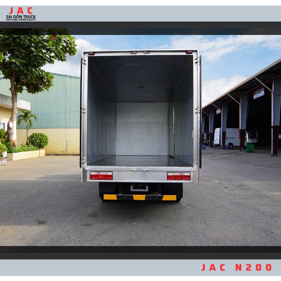 JAC N200 2022 - Xe tải JAC 1T9 động cơ Isuzu lợi dầu