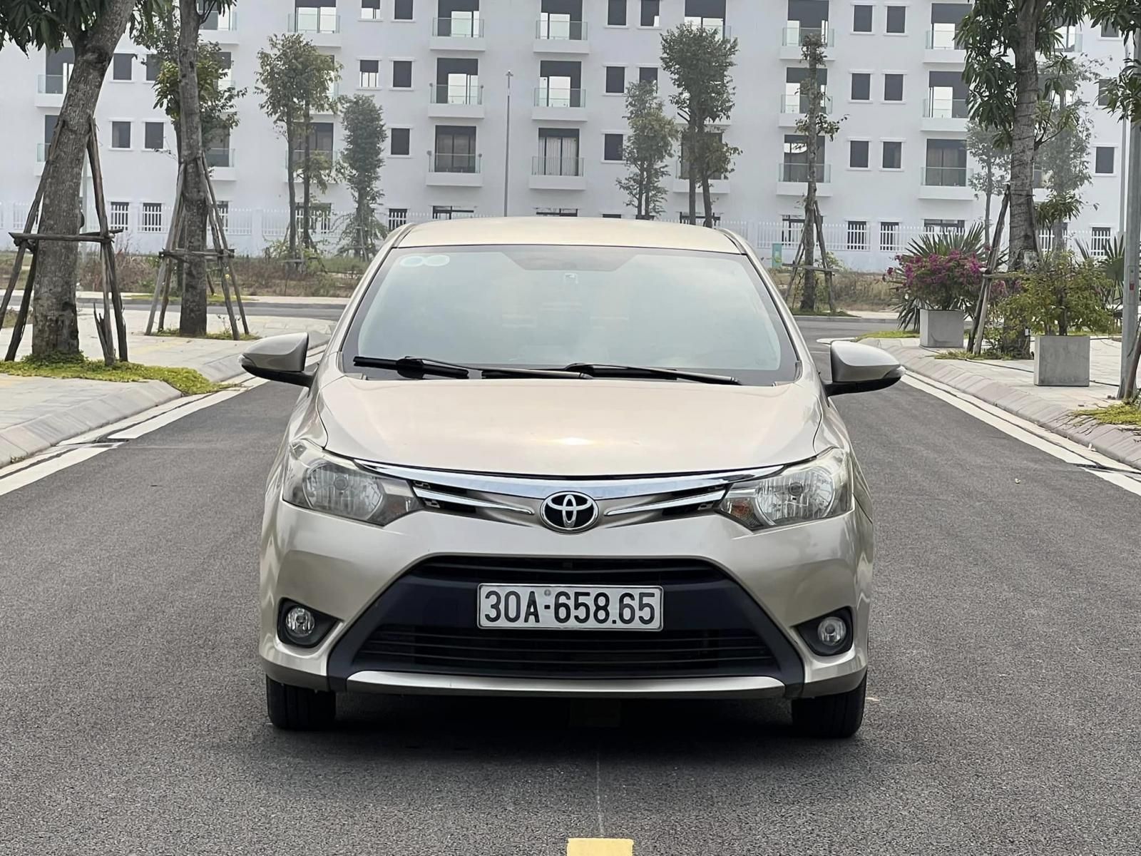 Toyota Vios 2015 - Máy zin 100%