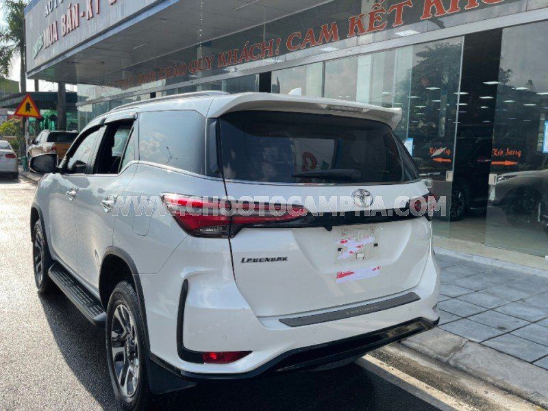 Toyota Fortuner 2020 - Màu trắng