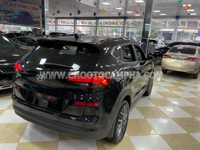 Hyundai Tucson 2021 - Màu đen giá cạnh tranh