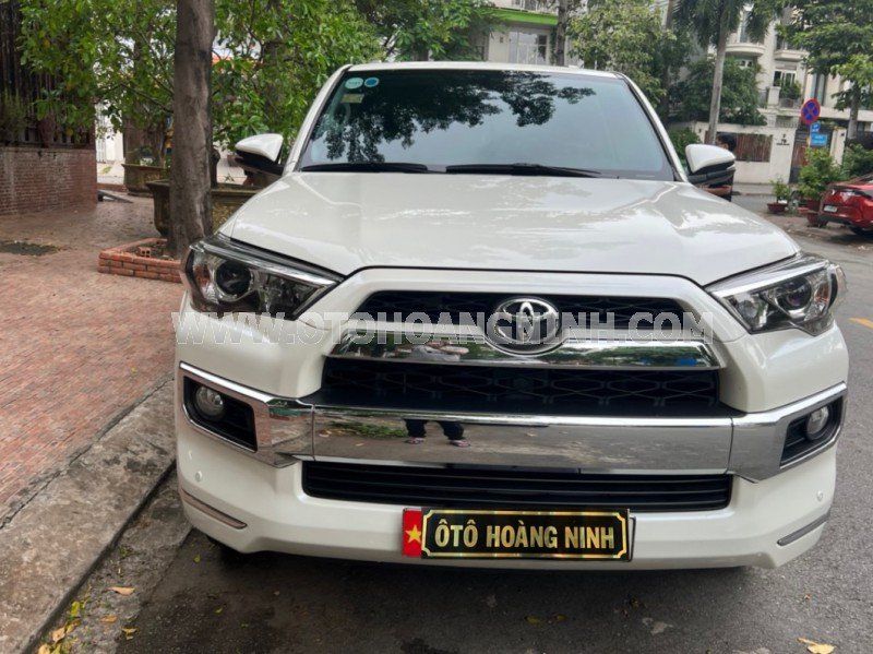 Toyota 4 Runner 2018 - Odo đi đúng 40.000km