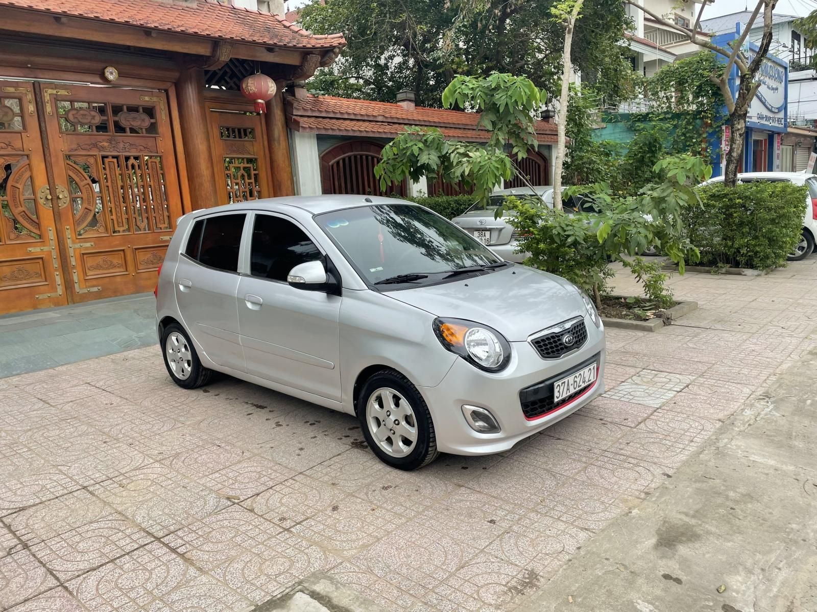 Kia Morning 2011 - Cần bán xe giá 118tr