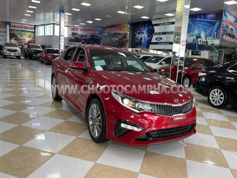 Kia Optima 2019 - Màu đỏ