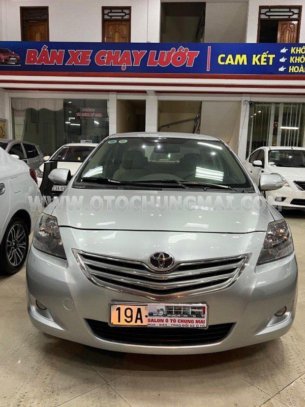 Toyota Vios 2012 - Xe màu bạc