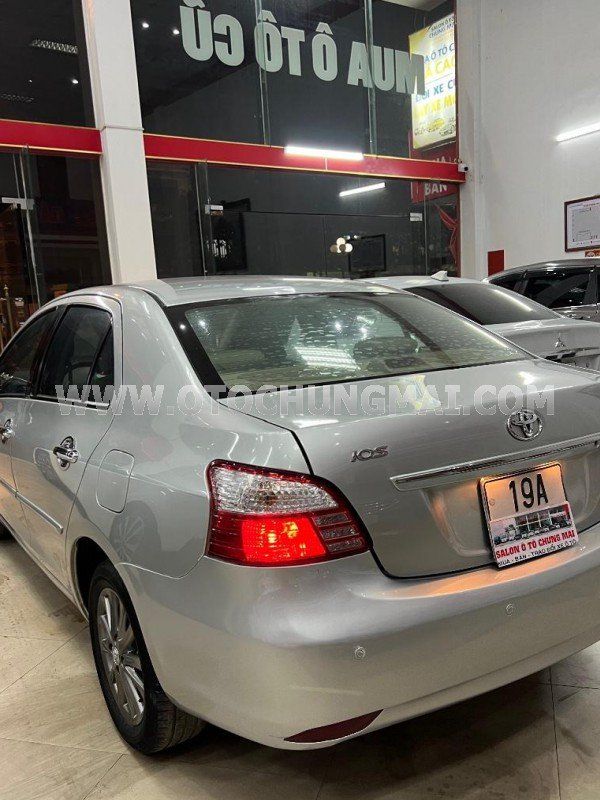 Toyota Vios 2012 - Xe màu bạc