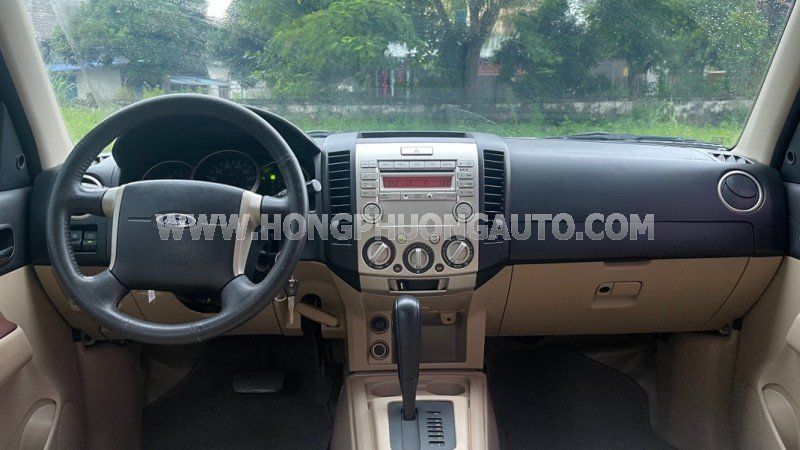 Ford Everest 2011 - Xe biển 29A