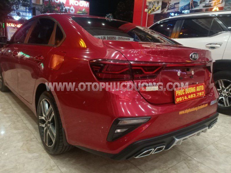 Kia Cerato 2019 - Xe màu đỏ, 480tr