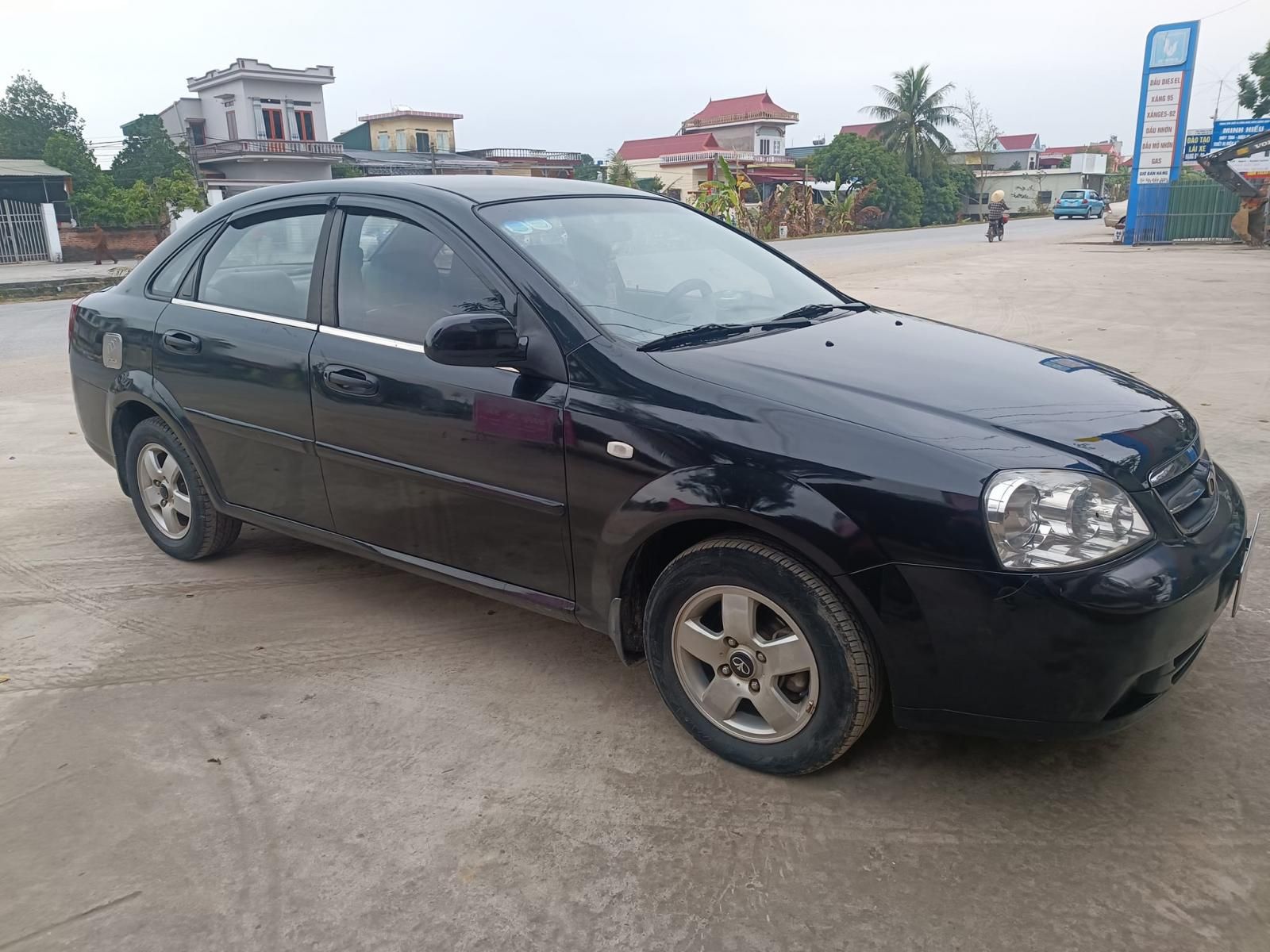 Daewoo Lacetti 2010 - Màu đen