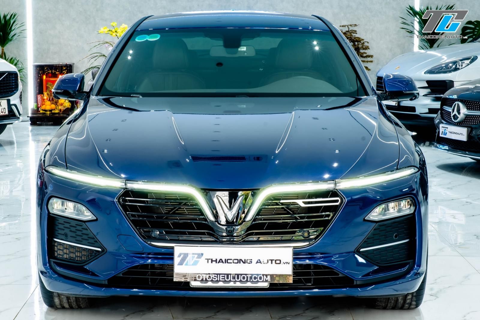 VinFast LUX A2.0 2022 - Siêu lướt 1.800km