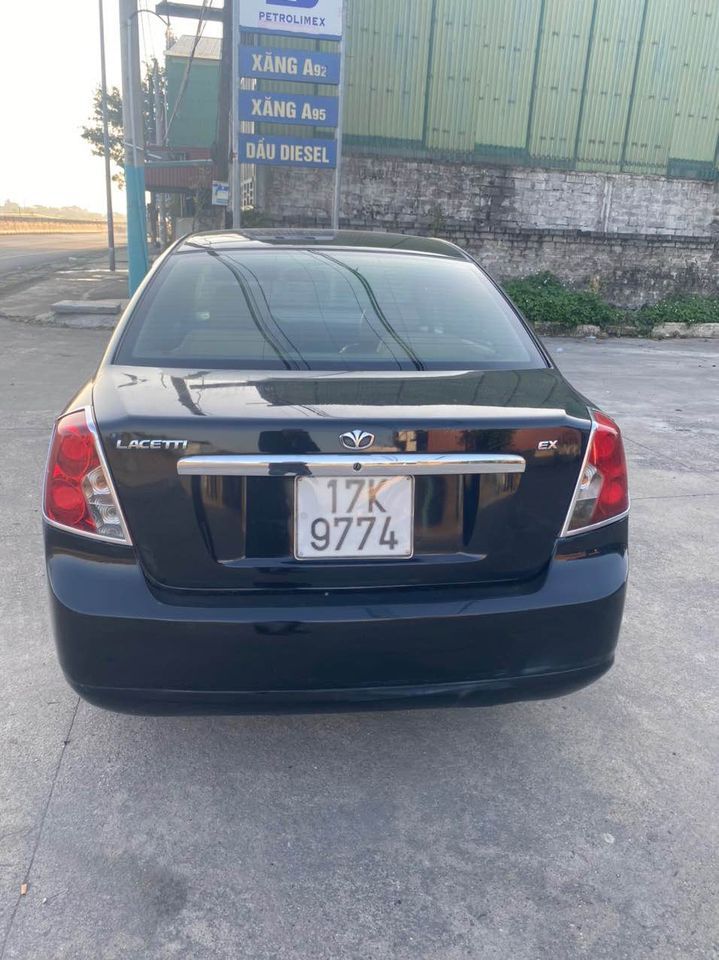 Daewoo Lacetti 2009 - Màu đen giá ưu đãi