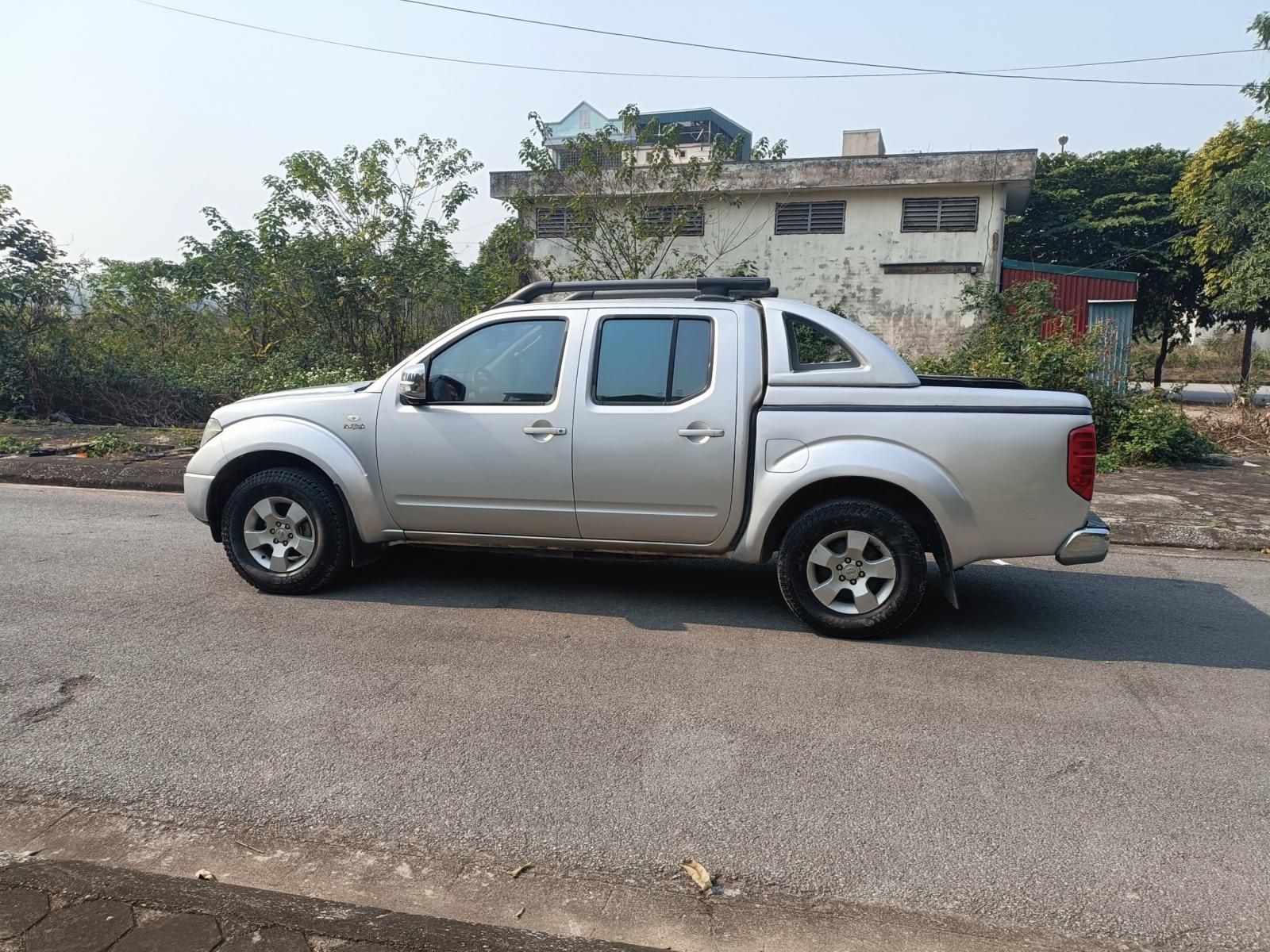 Nissan Navara 2012 - Chính chủ giá 335tr