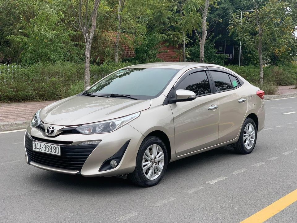 Toyota Vios 2019 - Màu vàng cát rất đẹp