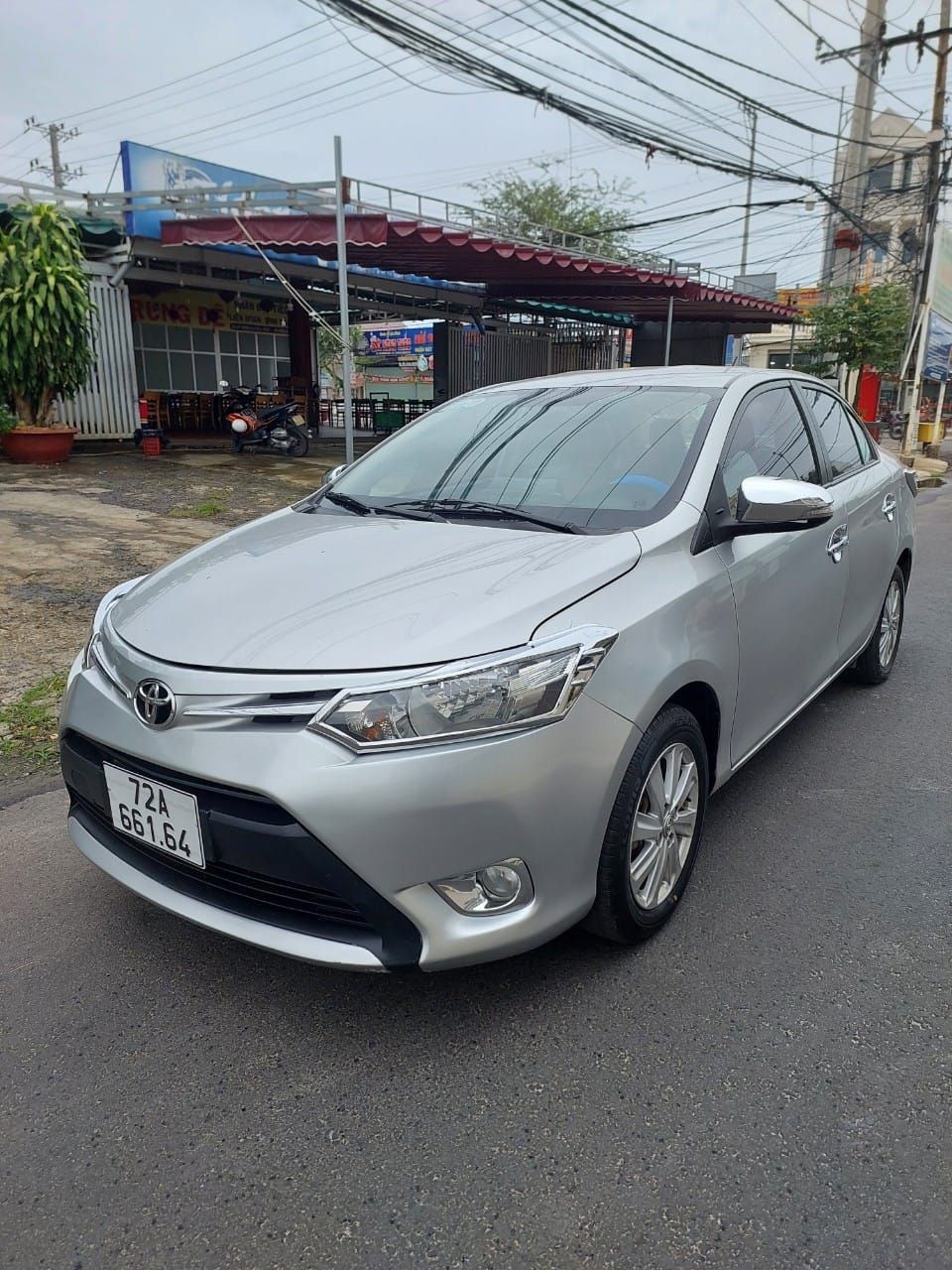 Toyota Vios 2016 - Màu bạc số sàn