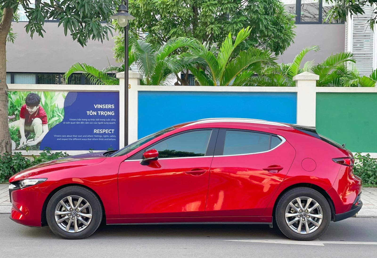 Mazda 3 2021 - Chính chủ xe còn cực mới, giá 670tr