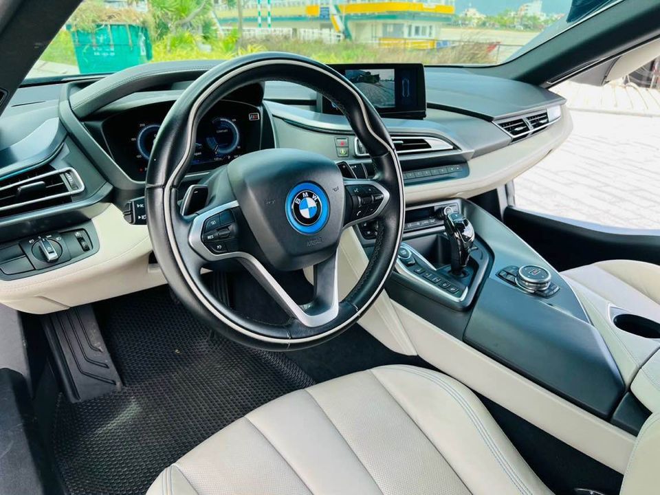 BMW i8 2017 - BMW i8 2017