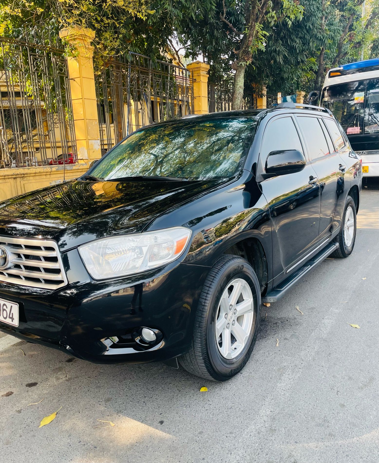 Toyota Highlander 2009 - 7 chỗ, 2.7 nhập USA, mẩu đen, biển HN chính chủ