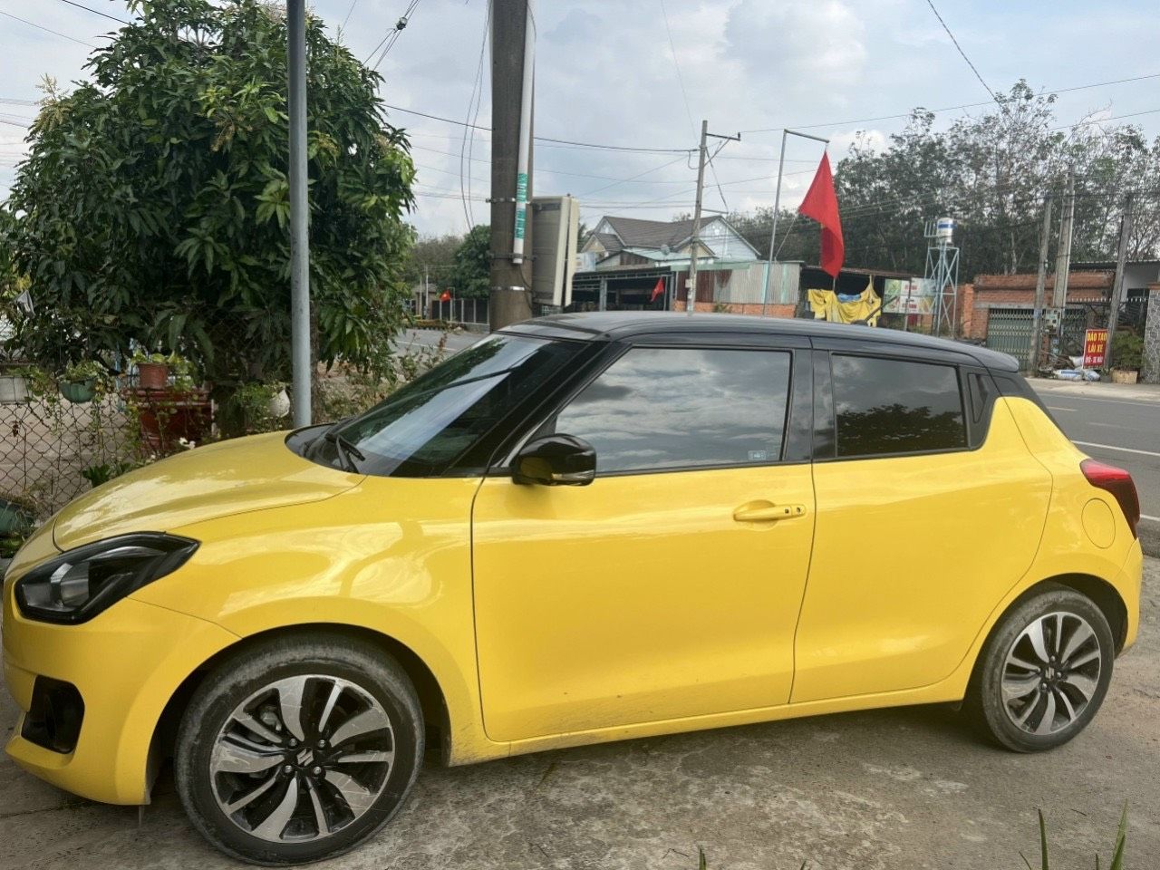 Suzuki Swift 2020 - Giá 512tr