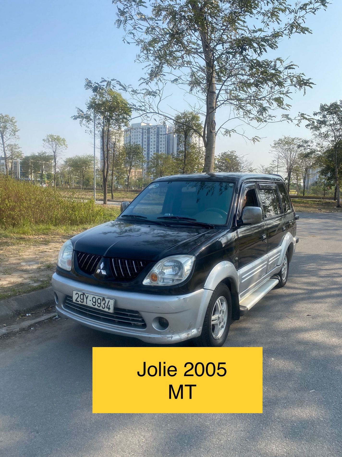 Mitsubishi Jolie 2005 - Nhập khẩu nguyên chiếc, giá chỉ 120tr