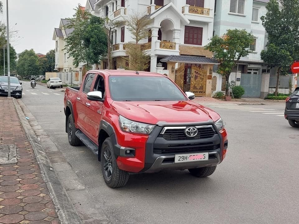 Toyota Hilux 2021 - Toyota Hilux 2021 tại Hà Nội