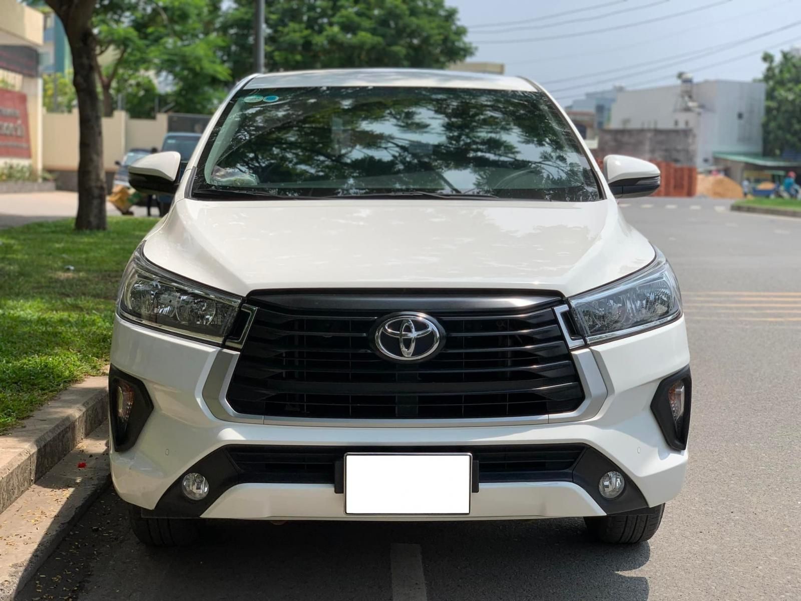 Toyota Innova 2021 - Cần bán xe nhà đang đi hiệu form mới