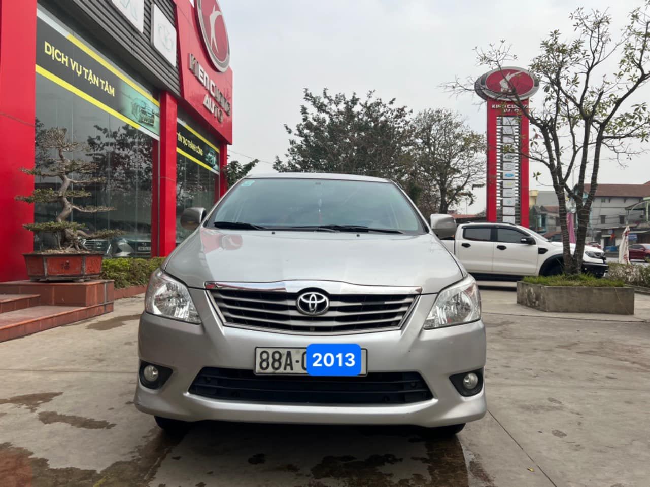 Toyota Innova 2013 - Bảo hành 1 năm