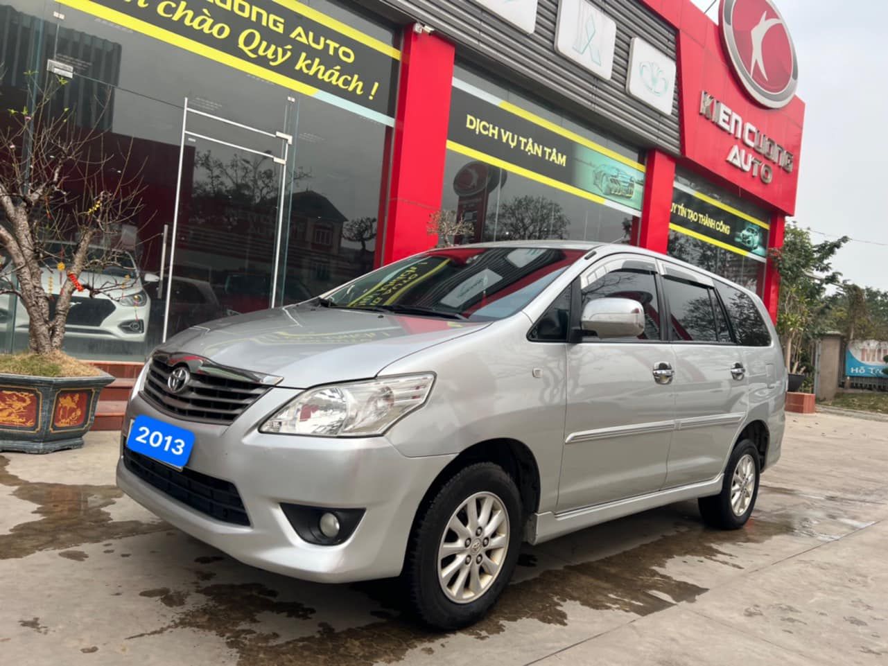 Toyota Innova 2013 - Bảo hành 1 năm