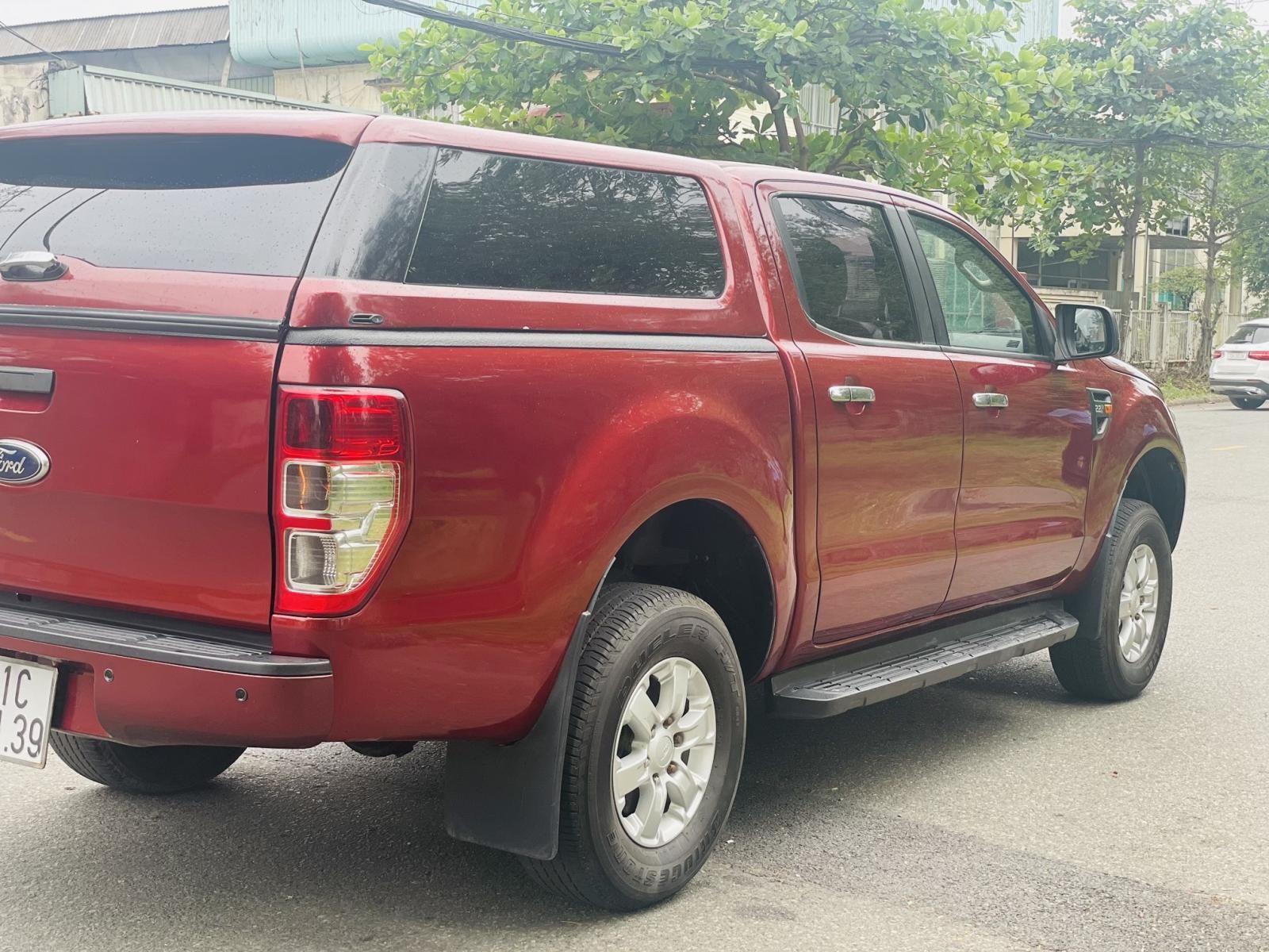 Ford Ranger 2015 - Màu đỏ giá ưu đãi