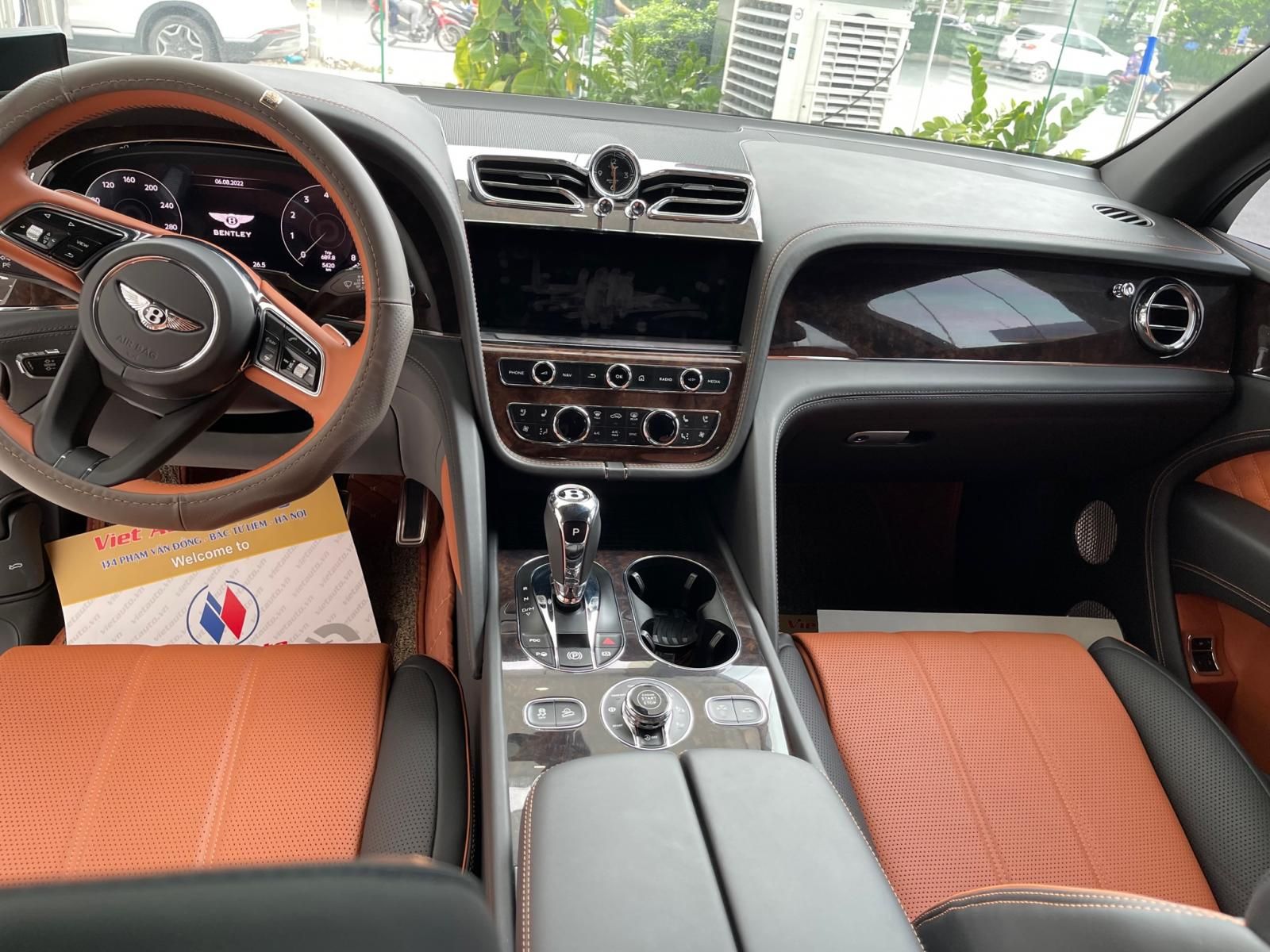 Bentley Bentayga 2022 - Siêu lướt, biển đẹp, xe mới 99.99%