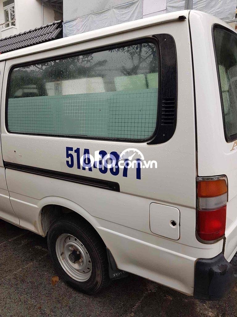 Toyota Hiace 2002 - Hết đời bán phế liệu