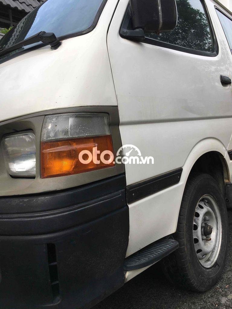 Toyota Hiace 2002 - Hết đời bán phế liệu