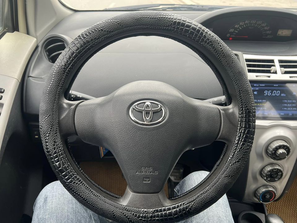 Toyota Yaris 2007 - Màu trắng, xe nhập, giá chỉ 206 triệu