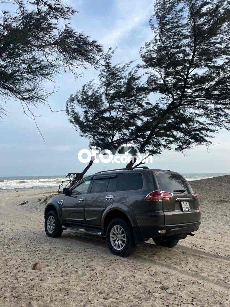 Mitsubishi Pajero Sport   2012. 2 cầu. 2012 - Mitsubishi PAJERO Sport 2012. 2 cầu.