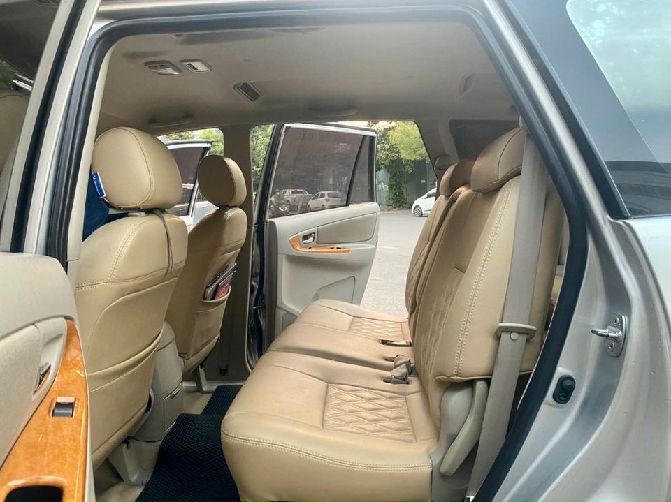 Toyota Innova 2011 - Tư nhân chính chủ, biển Hà Nội